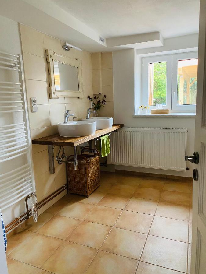 Ubytovani Lucie Apartment Luhacovice Luaran gambar