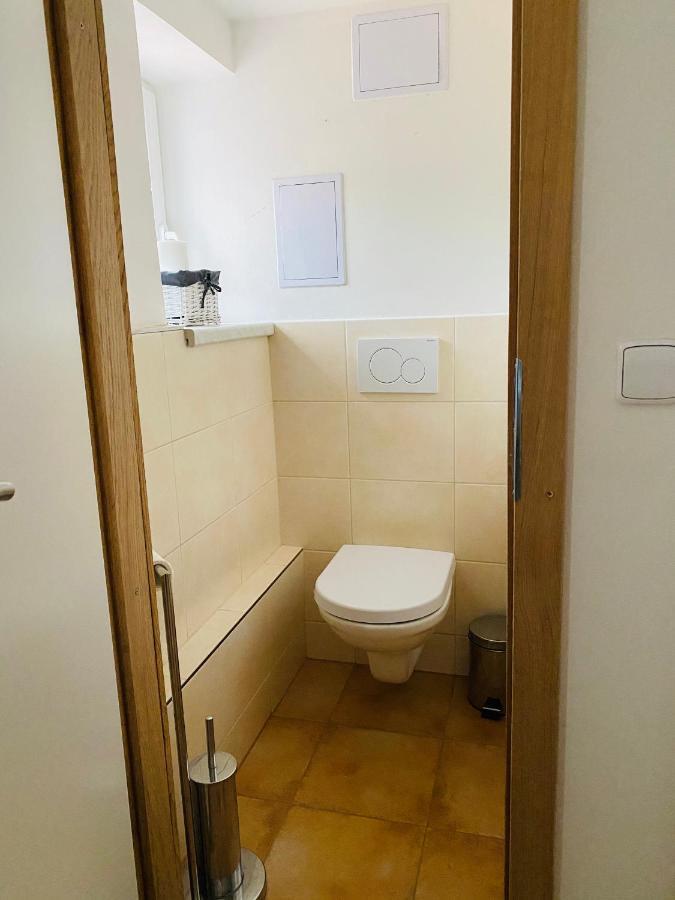 Ubytovani Lucie Apartment Luhacovice Luaran gambar
